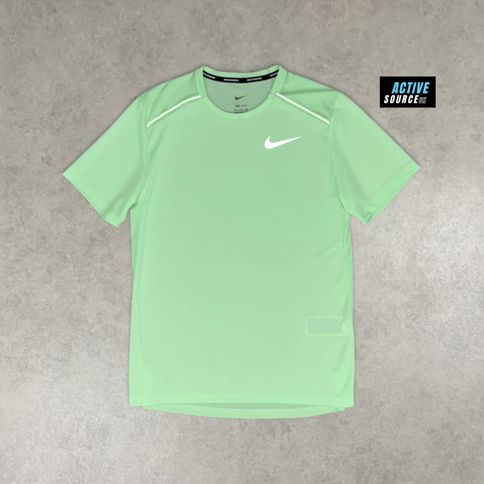 Nike UV Windrunner 3 Piece Set "Vapour Green"