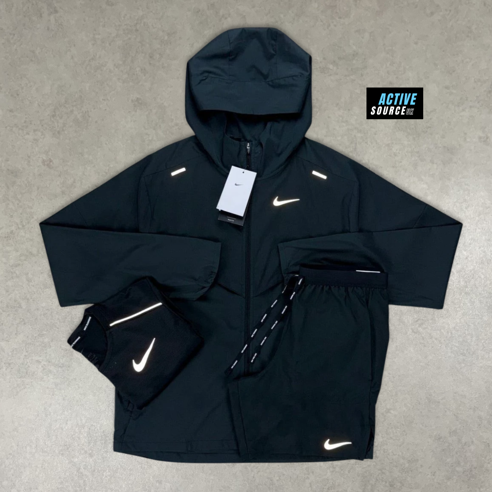 Nike Windrunner 3 Piece Set "Triple Black"