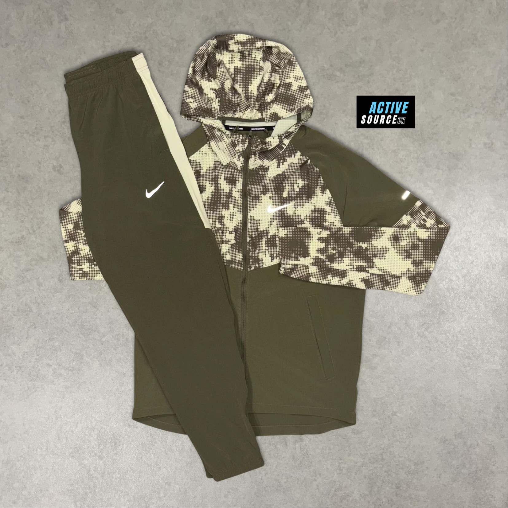 Nike Windrunner Tracksuit "Camo Khaki"
